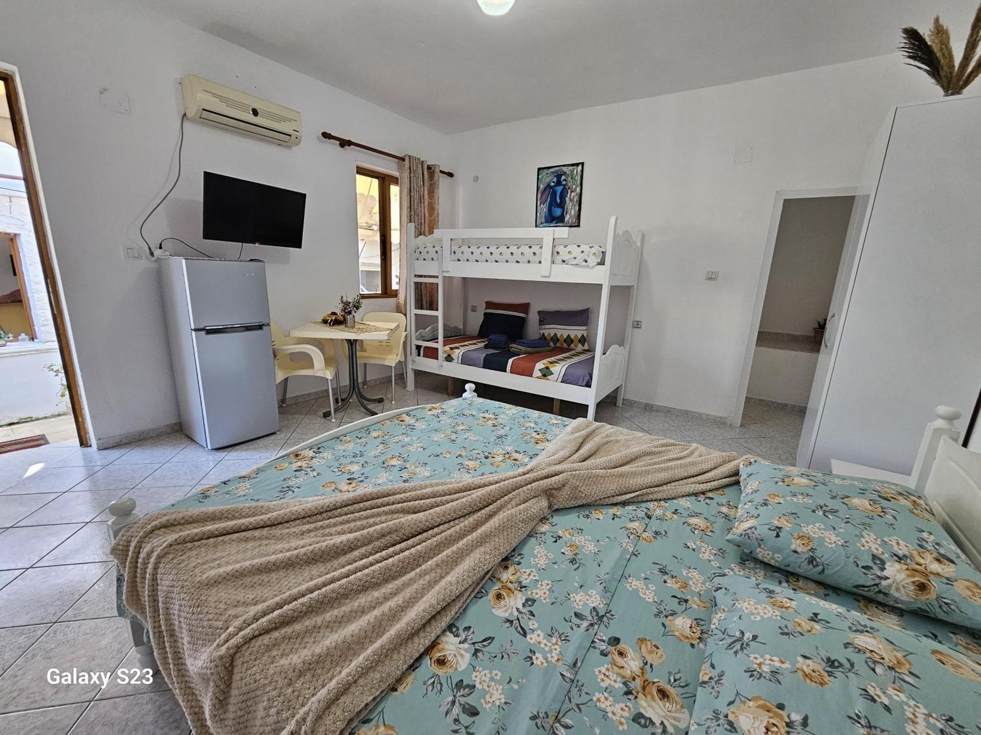 Aeria Rooms Himare Luaran gambar