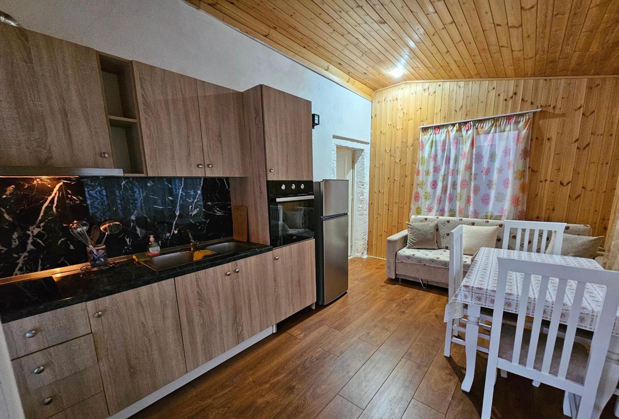 Aeria Rooms Himare Luaran gambar